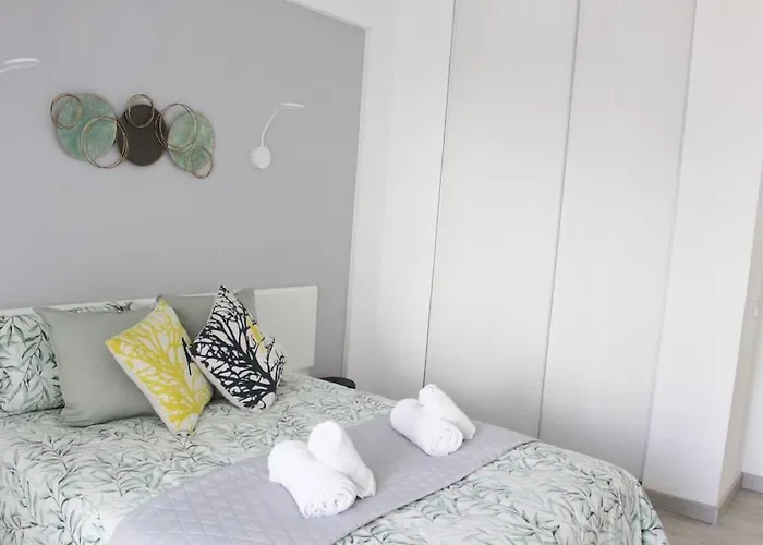 Apartment T1 Encantador Vista Mar